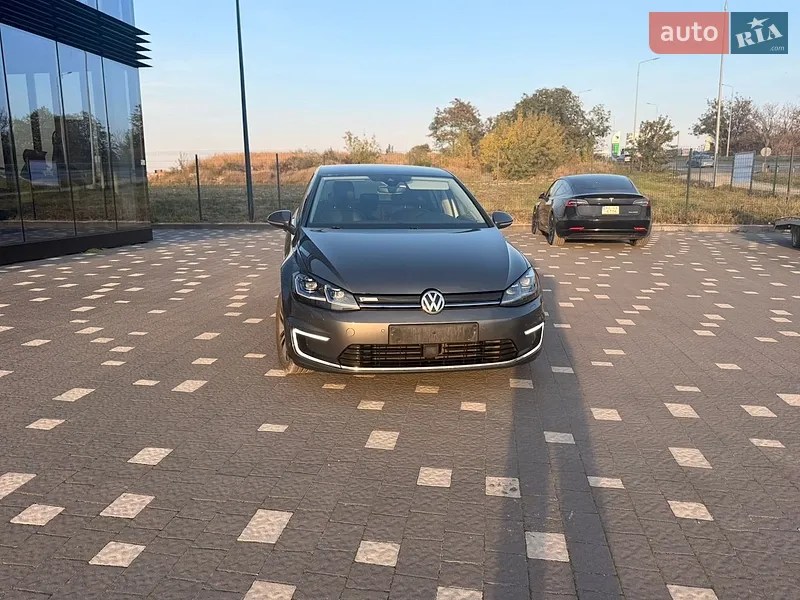Volkswagen e-Golf
