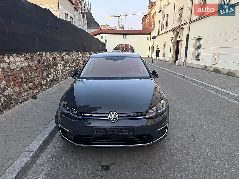 Volkswagen e-Golf