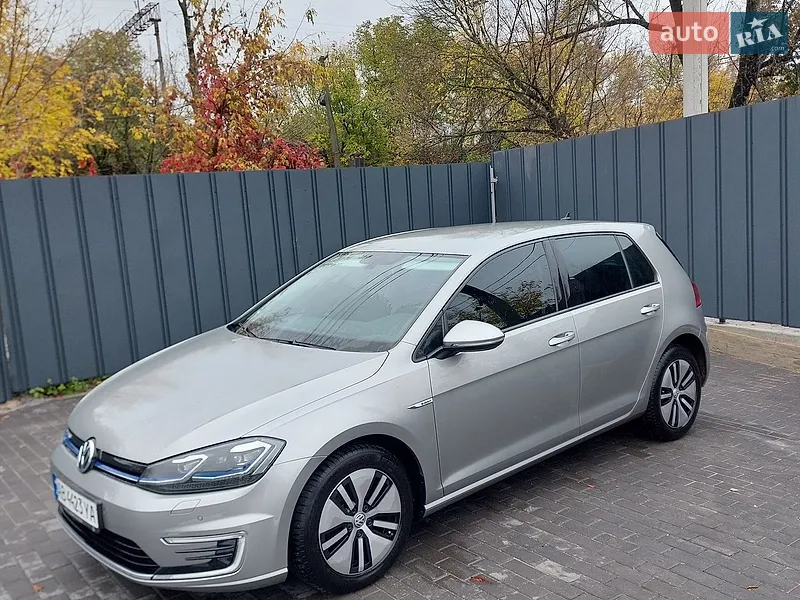 Volkswagen e-Golf