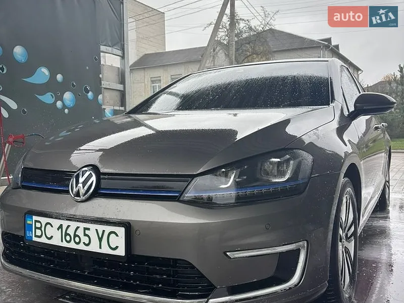 Volkswagen e-Golf