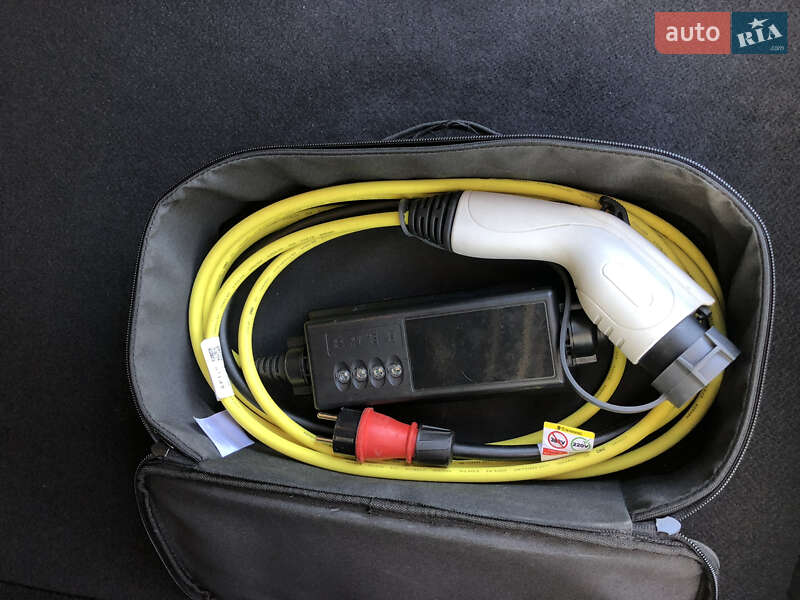 Седан Volkswagen e-Lavida 2021 в Львове