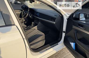 Седан Volkswagen e-Lavida 2019 в 