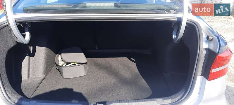 Седан Volkswagen e-Lavida 2019 в Барышевке