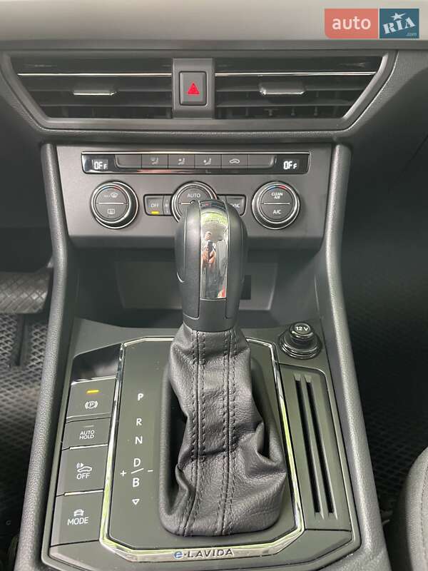 Седан Volkswagen e-Lavida 2019 в Тальному фото 11 Седан Volkswagen e-Lavida 2019 в Тальному