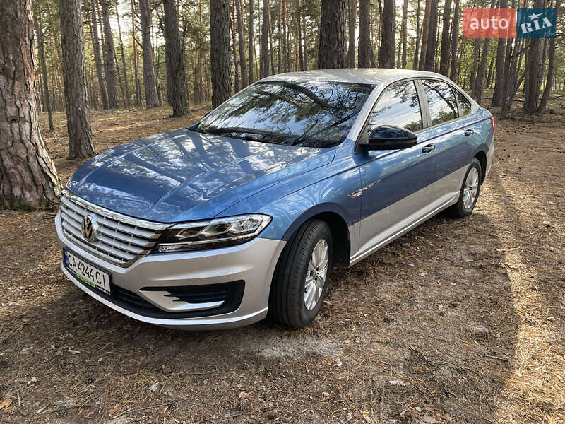 Volkswagen e-Lavida 2019