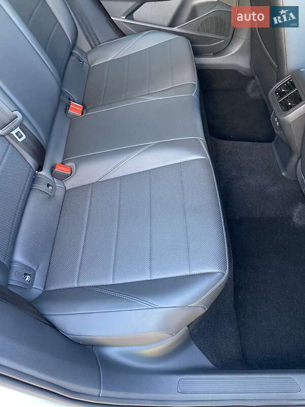 Седан Volkswagen e-Lavida 2019 в Києві