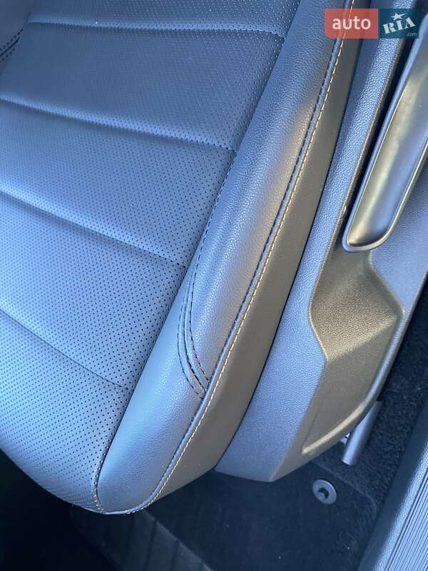 Седан Volkswagen e-Lavida 2019 в Києві