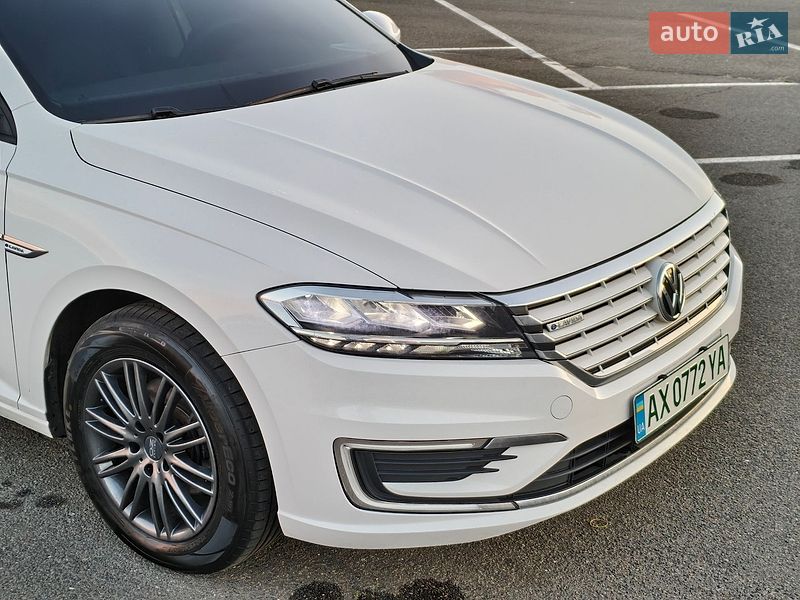 Седан Volkswagen e-Lavida 2019 в Киеве