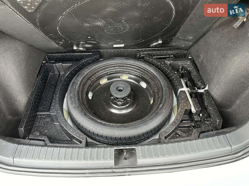 Внедорожник / Кроссовер Volkswagen E-Tharu 2020 в Мукачево