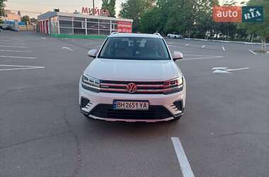 Позашляховик / Кросовер Volkswagen E-Tharu 2020 в 