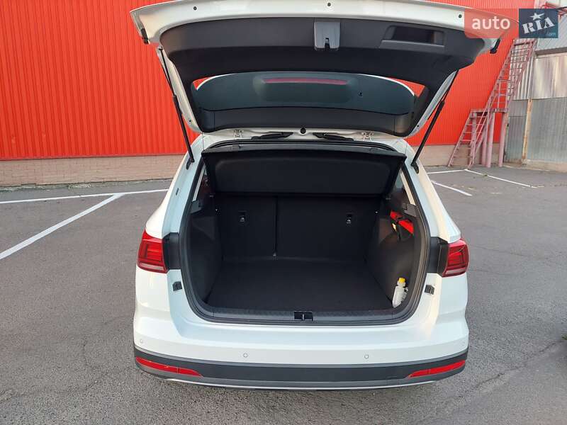 Внедорожник / Кроссовер Volkswagen E-Tharu 2020 в Одессе