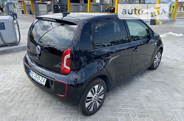 Хетчбек Volkswagen e-Up 2014 в Дніпрі