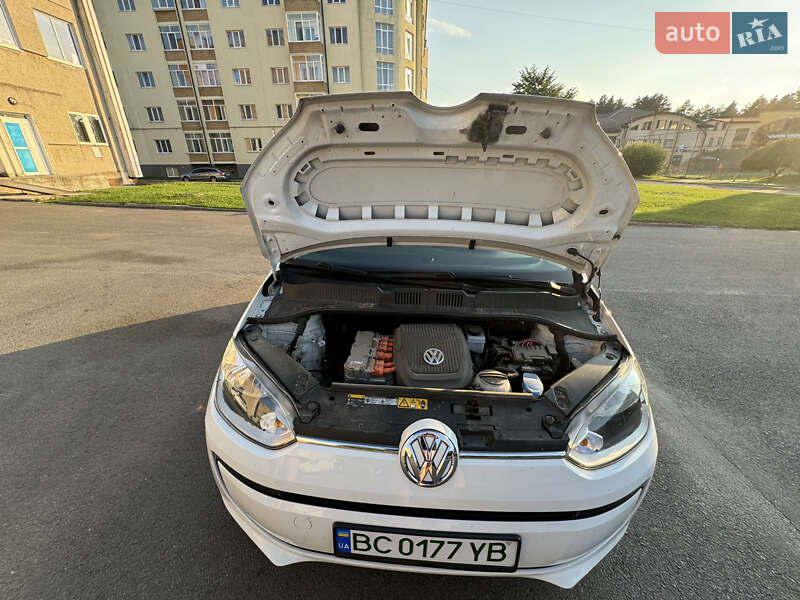 Хетчбек Volkswagen e-Up 2013 в Львові фото 11 Хетчбек Volkswagen e-Up 2013 в Львові