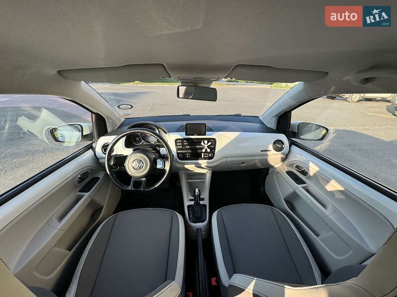 Хетчбек Volkswagen e-Up 2013 в Львові фото 25 Хетчбек Volkswagen e-Up 2013 в Львові