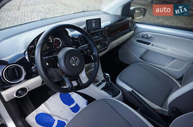 Хетчбек Volkswagen e-Up 2014 в Самборі