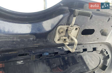Хетчбек Volkswagen e-Up 2013 в 