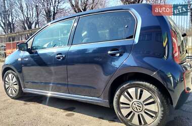Хэтчбек Volkswagen e-Up 2014 в 