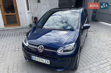 Хетчбек Volkswagen e-Up 2013 в 