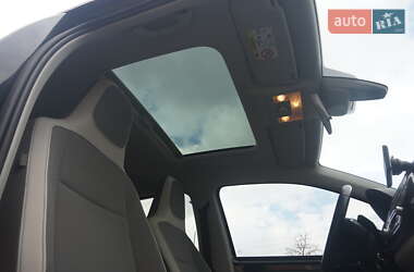 Хетчбек Volkswagen e-Up 2014 в 