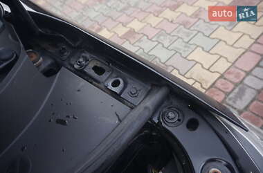 Хетчбек Volkswagen e-Up 2014 в 