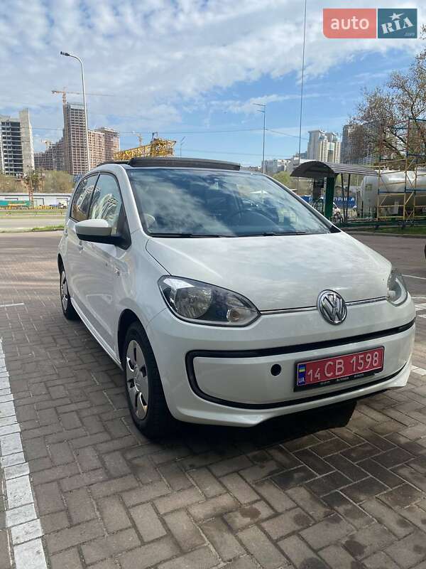 Хэтчбек Volkswagen e-Up 2014 в Киеве