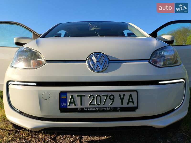 Хетчбек Volkswagen e-Up 2014 в Коломиї