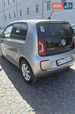 Хэтчбек Volkswagen e-Up 2014 в 