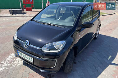 Хетчбек Volkswagen e-Up 2014 в 