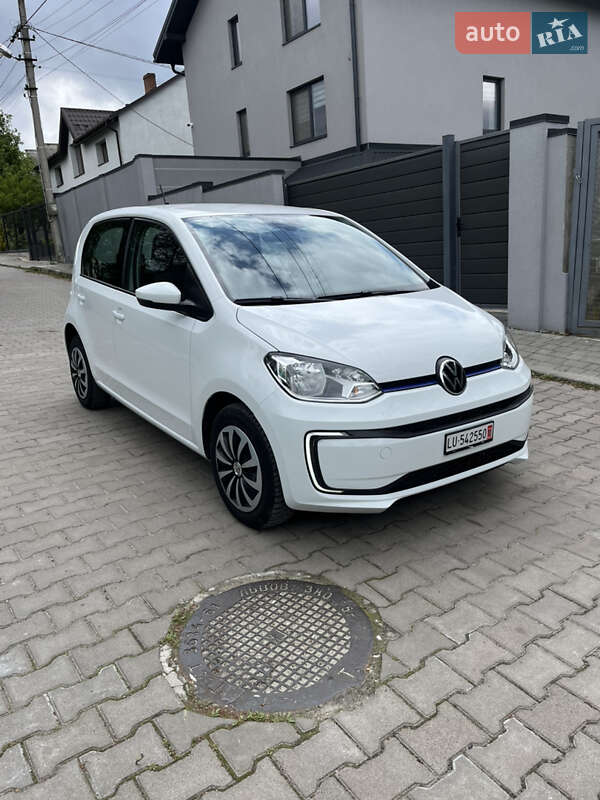 Хетчбек Volkswagen e-Up 2023 в 