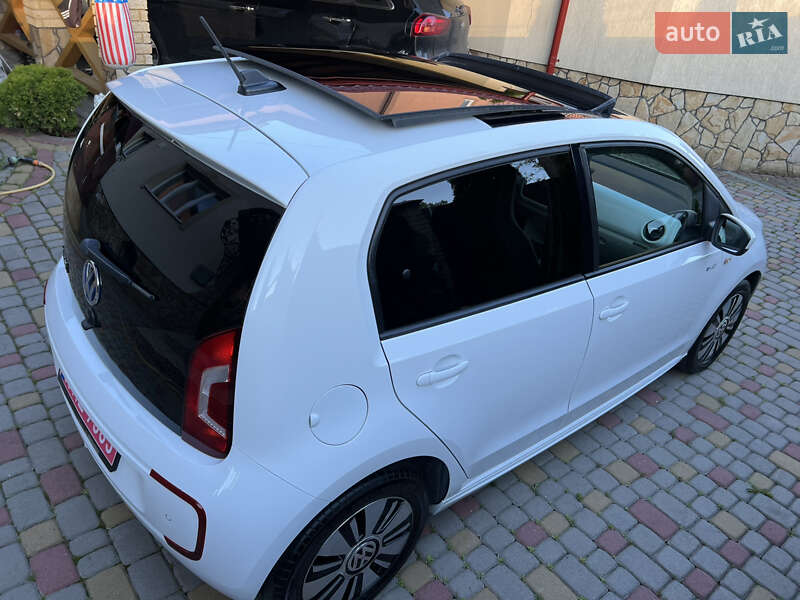 Хэтчбек Volkswagen e-Up 2014 в Львове