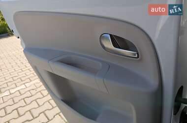 Хетчбек Volkswagen e-Up 2013 в 