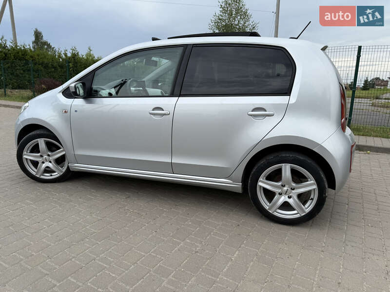 Хэтчбек Volkswagen e-Up 2014 в Львове