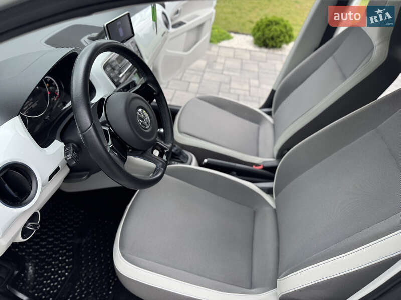 Хэтчбек Volkswagen e-Up 2014 в Ровно