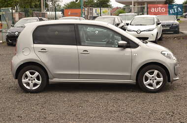 Хэтчбек Volkswagen e-Up 2016 в 