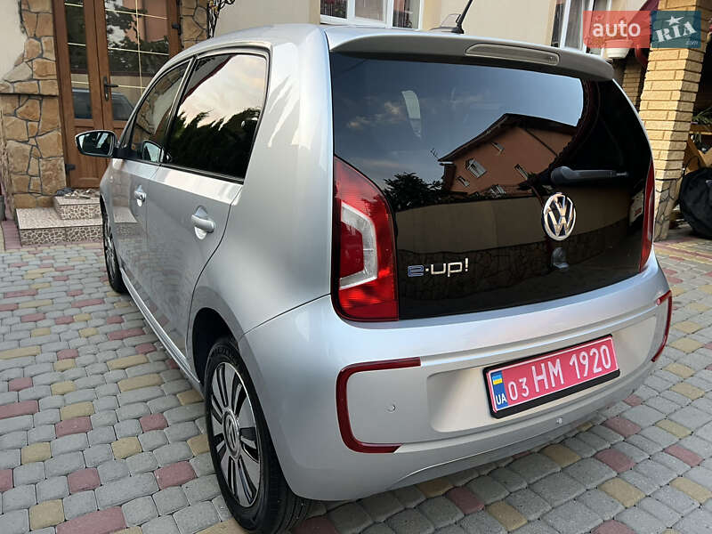 Хэтчбек Volkswagen e-Up 2014 в Львове