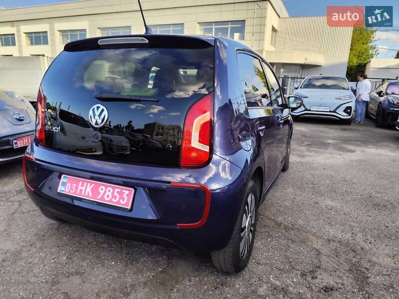 Хетчбек Volkswagen e-Up 2015 в Києві