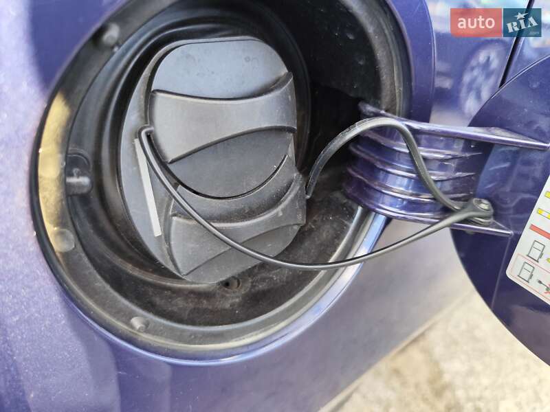 Хетчбек Volkswagen e-Up 2015 в Києві