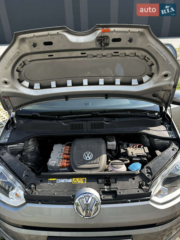 Хэтчбек Volkswagen e-Up 2014 в Хмельницком фото 15 Хэтчбек Volkswagen e-Up 2014 в Хмельницком