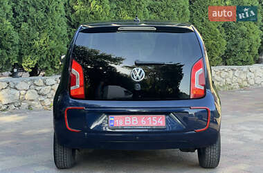 Хэтчбек Volkswagen e-Up 2015 в 