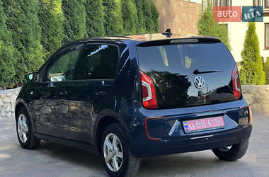 Хэтчбек Volkswagen e-Up 2015 в 