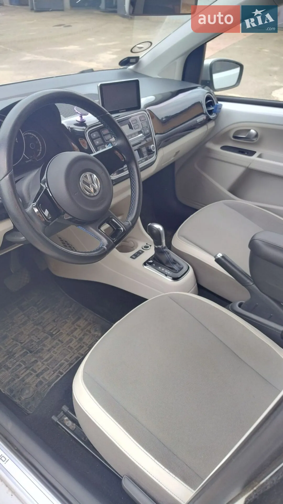2014 Volkswagen up! - мініатюра 10
