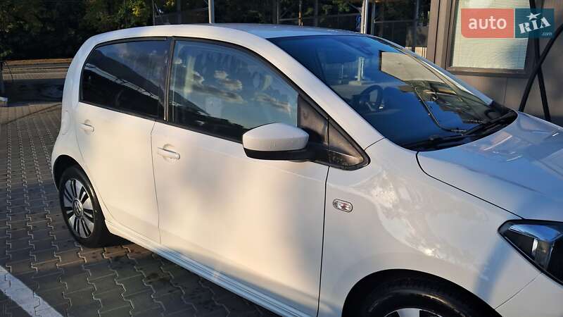 Хэтчбек Volkswagen e-Up 2014 в Луцке фото 12 Хэтчбек Volkswagen e-Up 2014 в Луцке