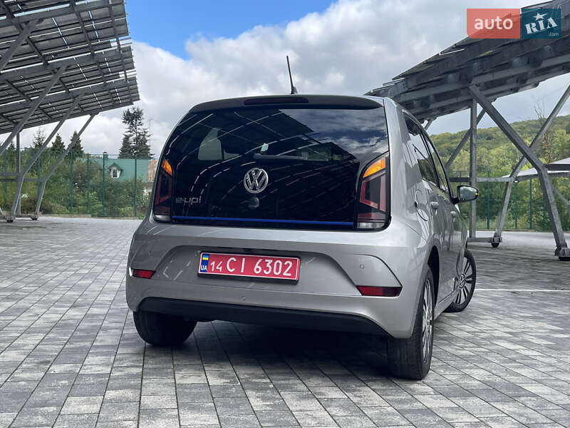 Хэтчбек Volkswagen e-Up 2018 в Львове