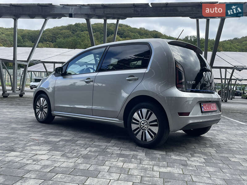 Хэтчбек Volkswagen e-Up 2018 в Львове