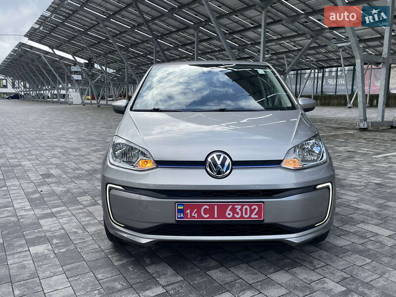 Хэтчбек Volkswagen e-Up 2018 в Львове