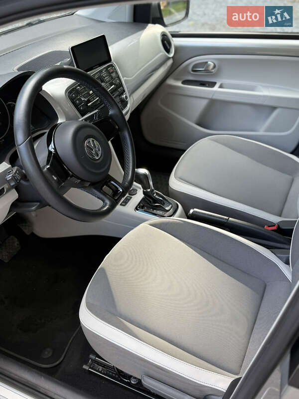 Хэтчбек Volkswagen e-Up 2014 в Бродах