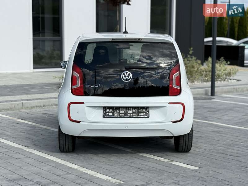 Хэтчбек Volkswagen e-Up 2013 в Городке