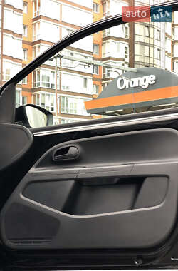 Хэтчбек Volkswagen e-Up 2020 в 
