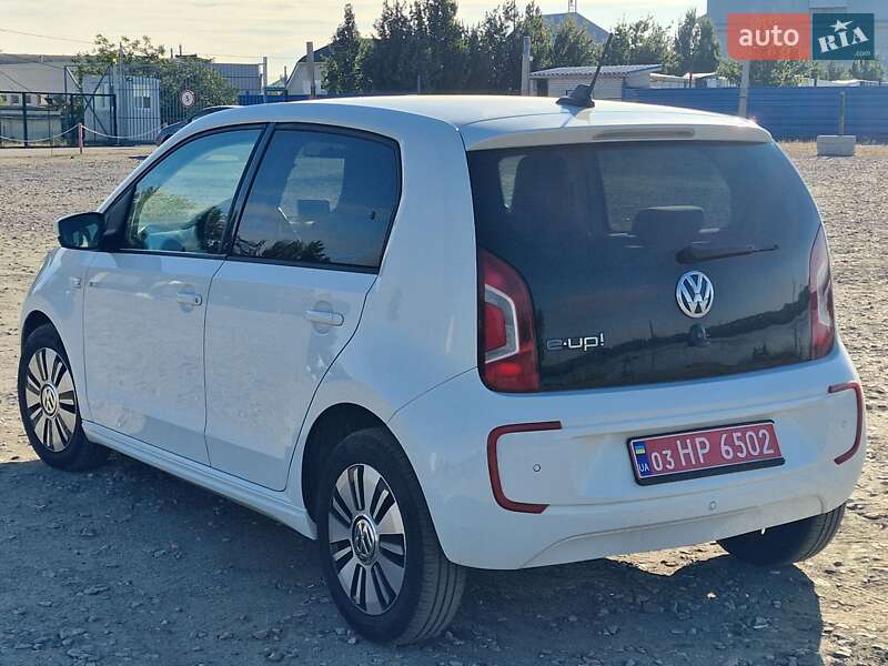 Хэтчбек Volkswagen e-Up 2015 в Днепре