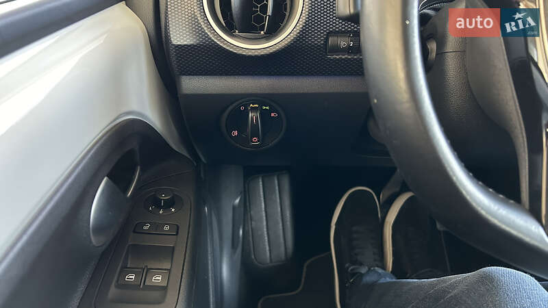 Хэтчбек Volkswagen e-Up 2021 в Мукачево фото 69 Хэтчбек Volkswagen e-Up 2021 в Мукачево